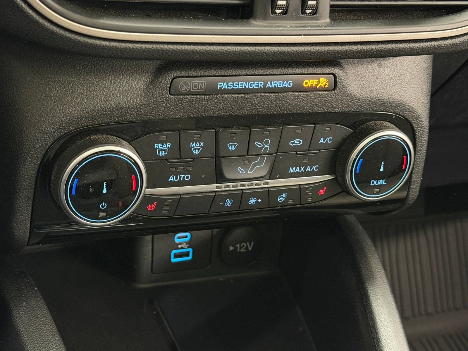 Used 2022 Ford Escape SE w/ Convenience Package AWD/4WD image 17