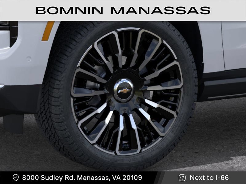 New 2026 Chevrolet Suburban High Country AWD/4WD image 9
