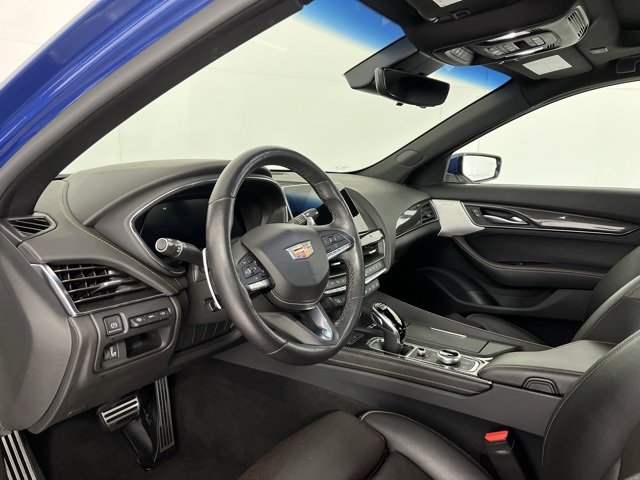 Used 2021 Cadillac CT5 V w/ Premium Package image 9
