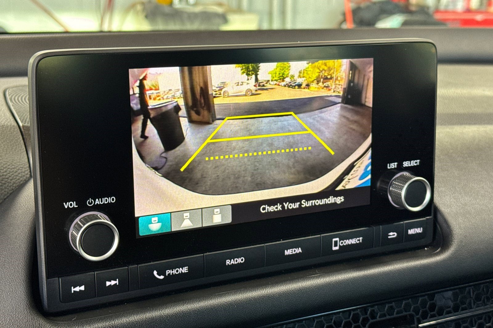 Certified 2023 Honda HR-V LX image 22