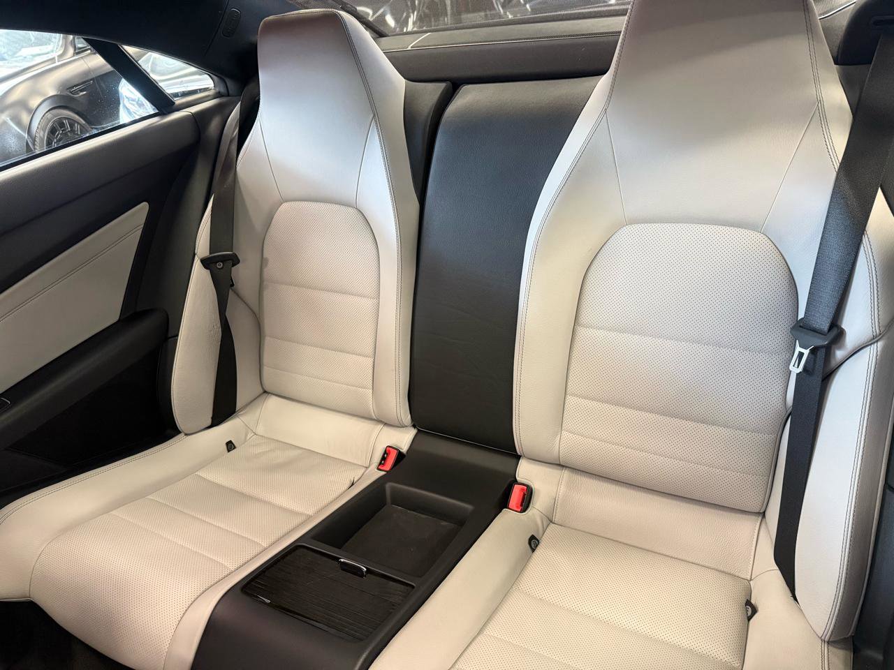 Used 2014 Mercedes-Benz E 350 4MATIC Coupe image 33