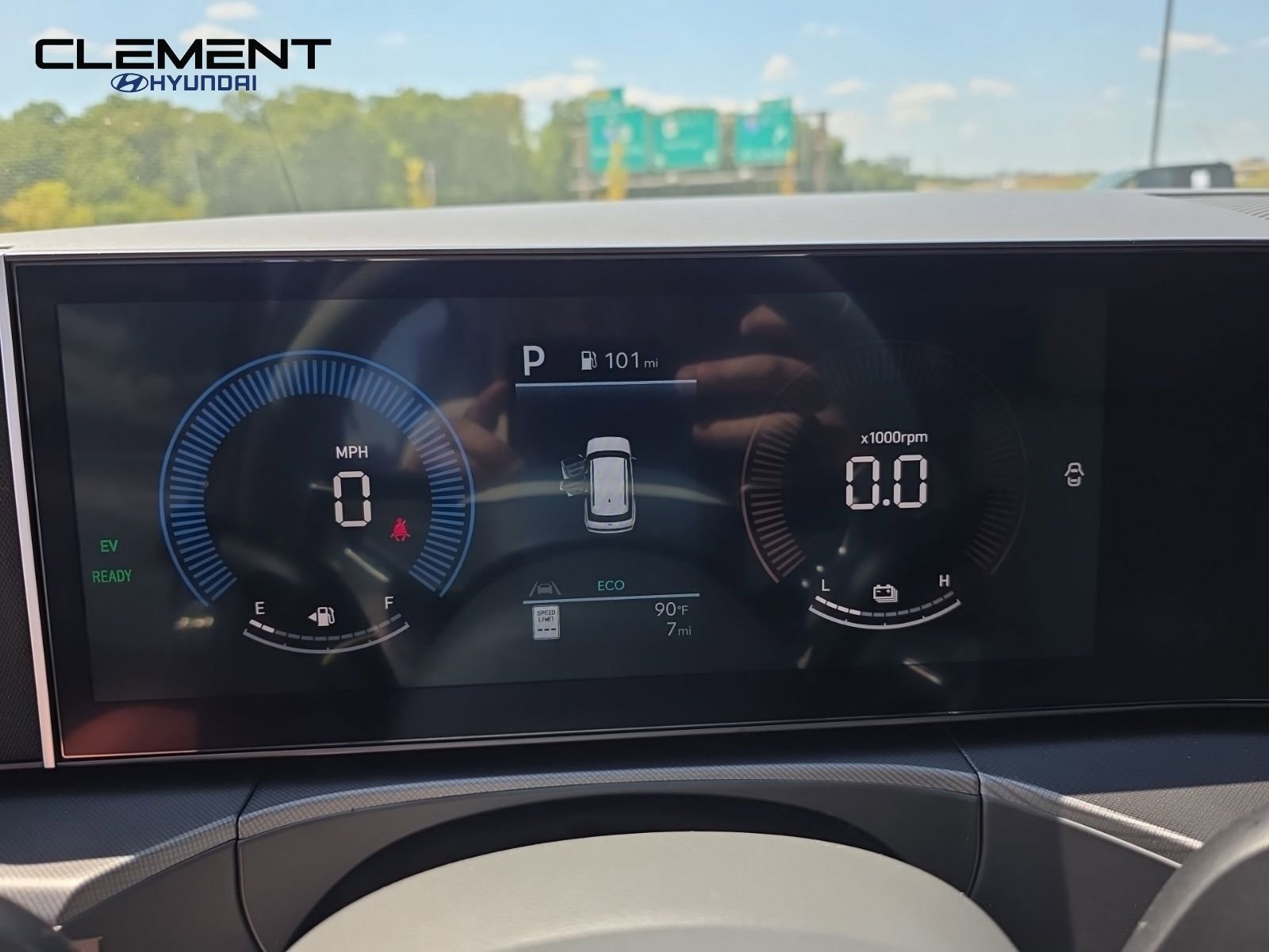 New 2026 Hyundai Santa Fe SE FWD image 16