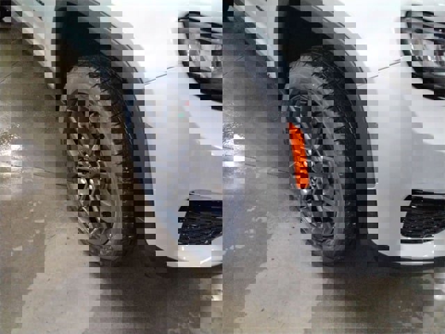 New 2025 Jeep Grand Cherokee Limited w/ Trailer Tow Package image 18