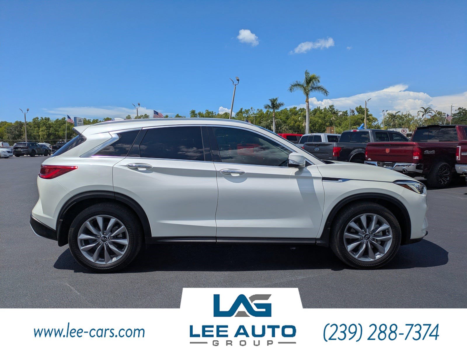 Used 2021 INFINITI QX50 Luxe FWD image 2