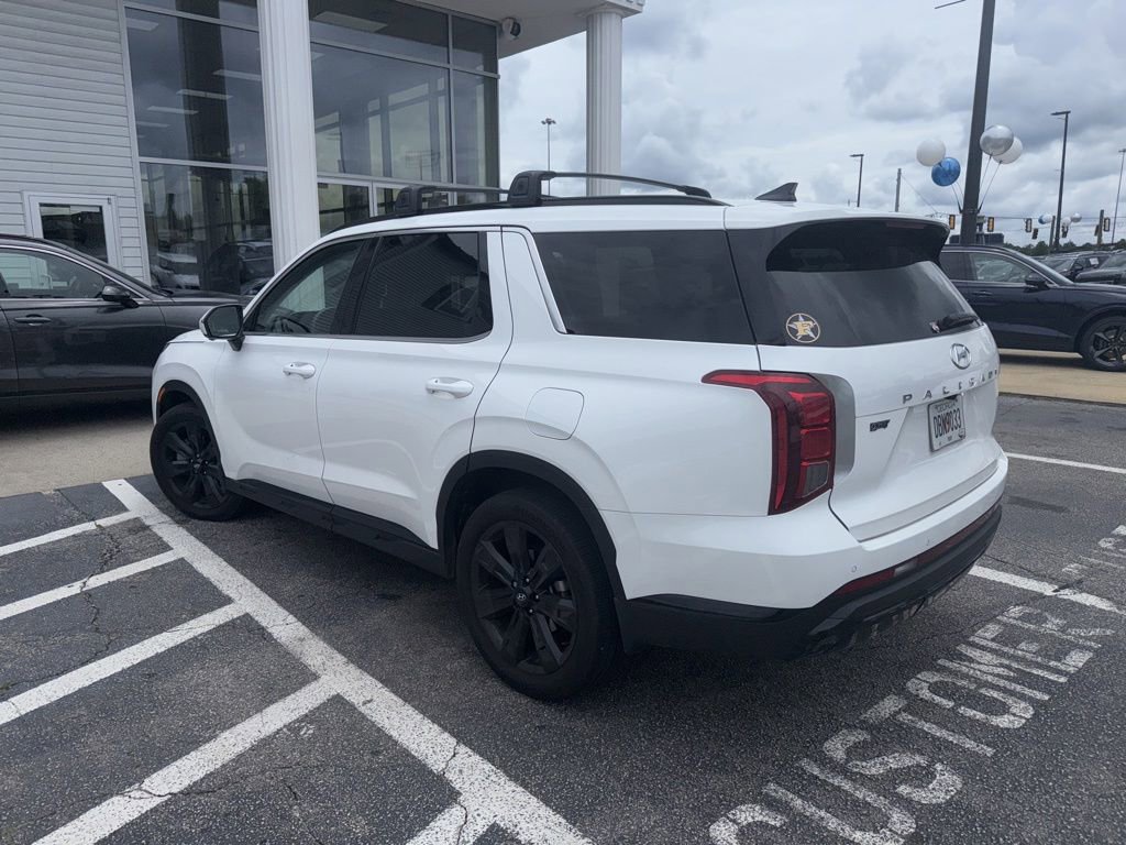Used 2025 Hyundai Palisade XRT FWD image 3