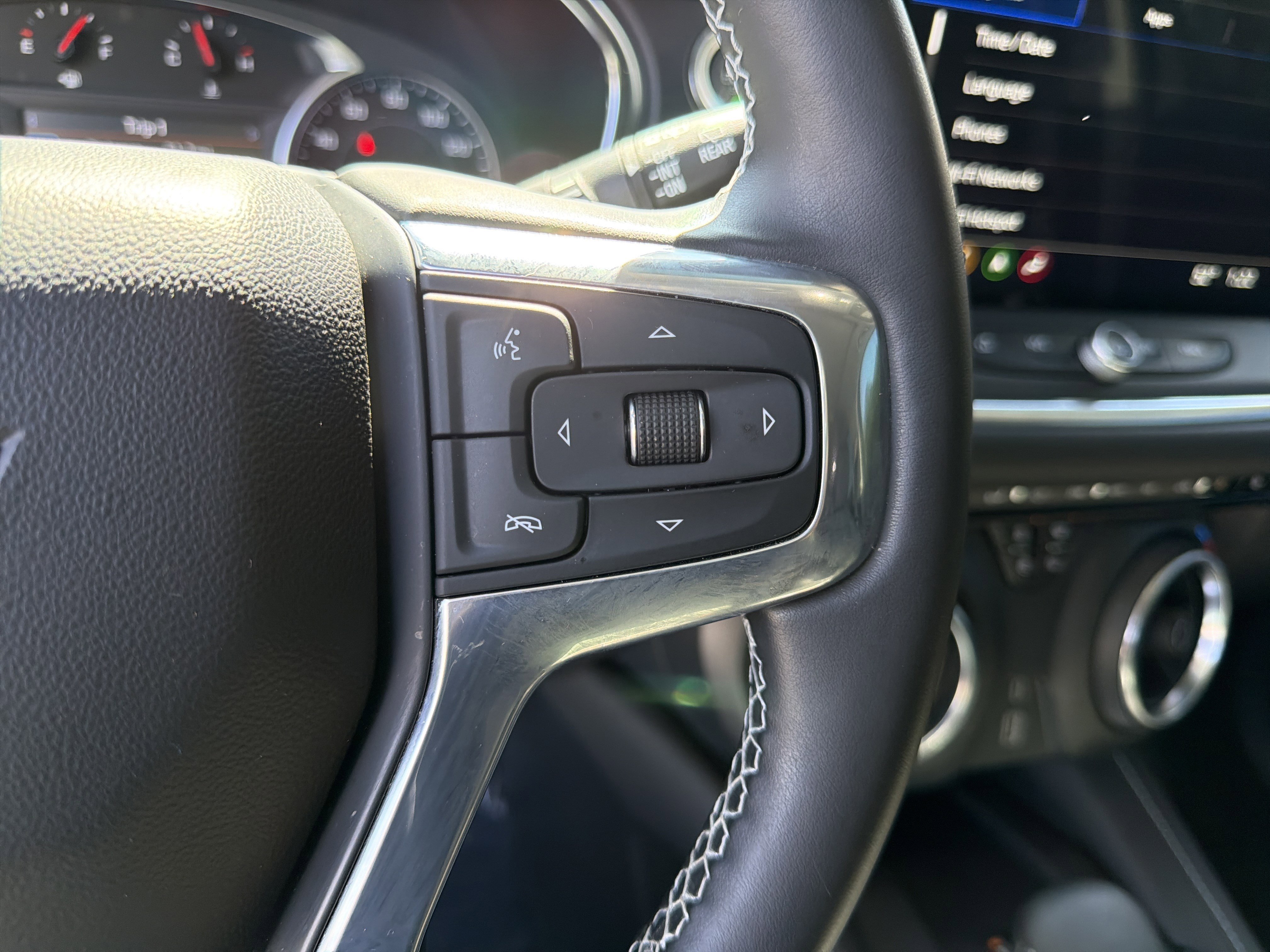 Used 2024 Chevrolet Blazer LT w/ Sound & Technology Package image 26