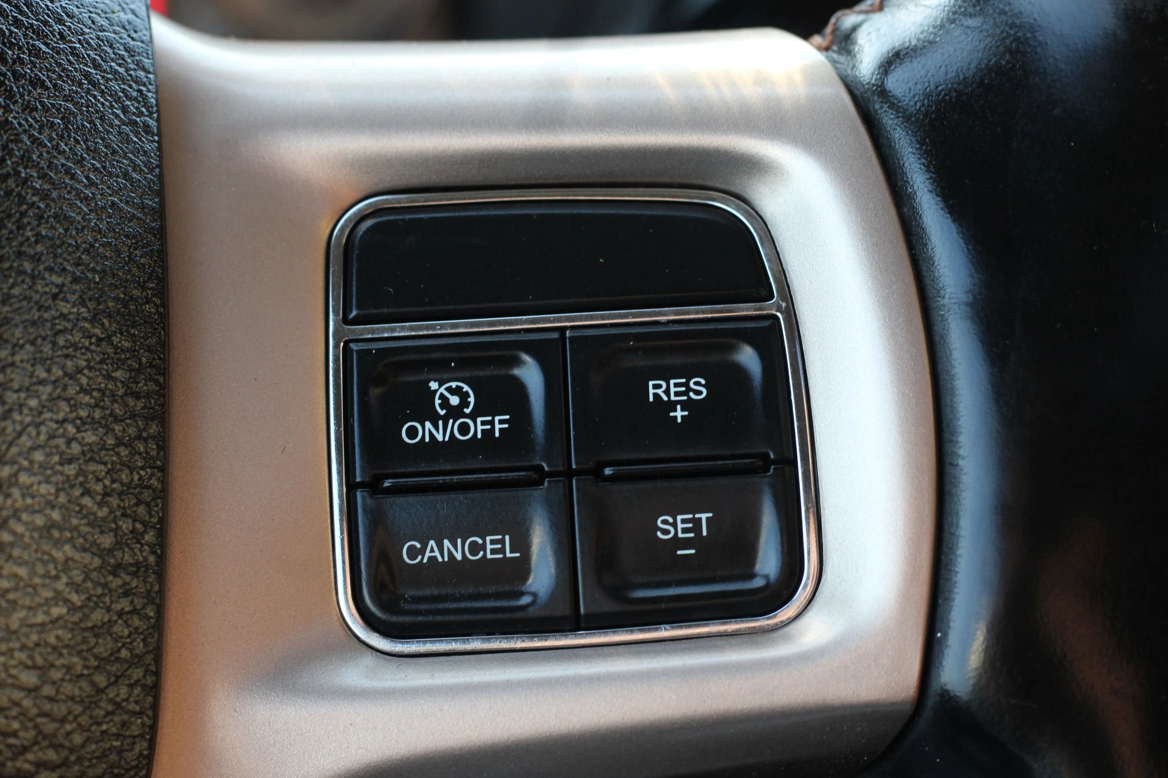 Used 2018 RAM 2500 Longhorn w/ Snow Chief Group AWD/4WD image 18