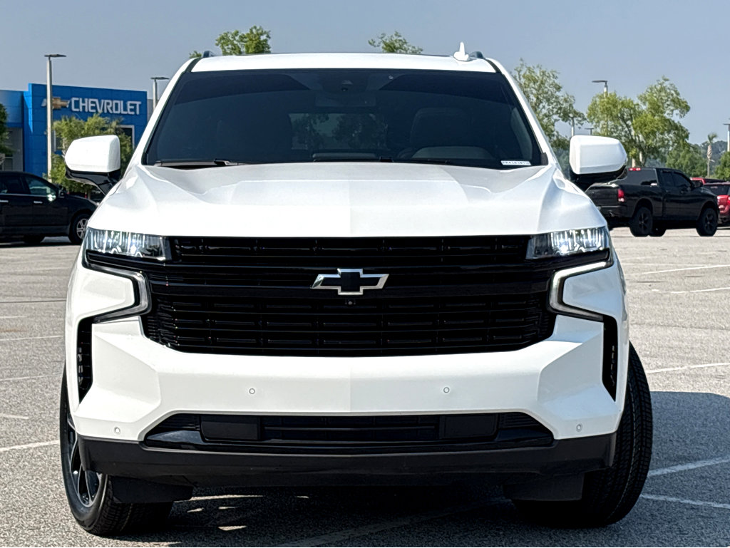 Used 2024 Chevrolet Tahoe RST w/ Luxury Package RWD image 2