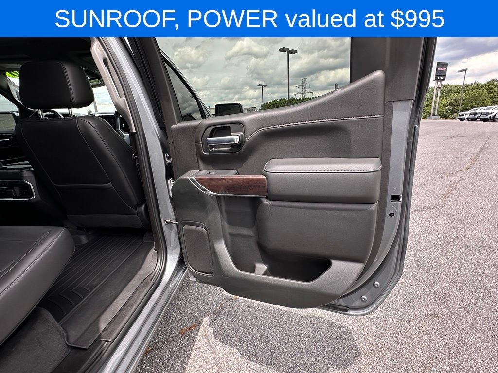 Used 2020 GMC Sierra 1500 SLT w/ SLT Premium Plus Package AWD/4WD image 17