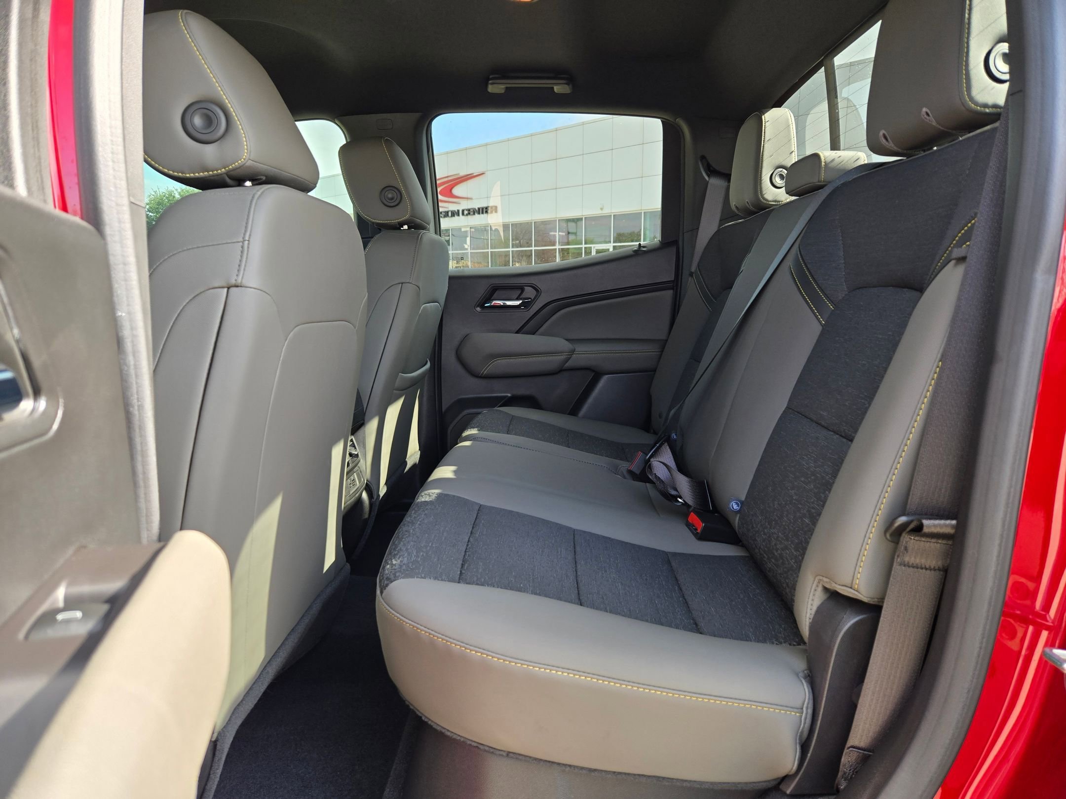 Certified 2024 Chevrolet Colorado ZR2 w/ Technology Package image 14