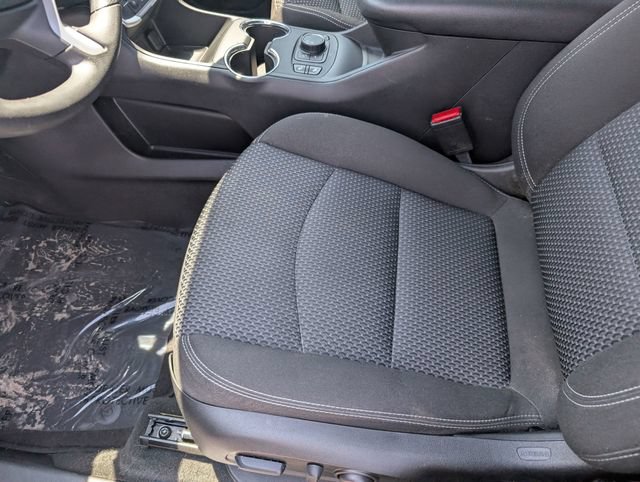 Used 2022 GMC Terrain SLE w/ Driver Convenience Package FWD image 22