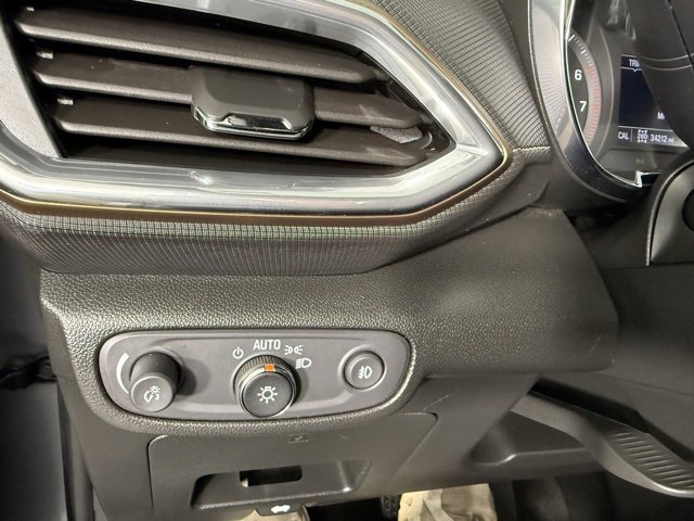 Used 2023 Chevrolet TrailBlazer ACTIV image 18