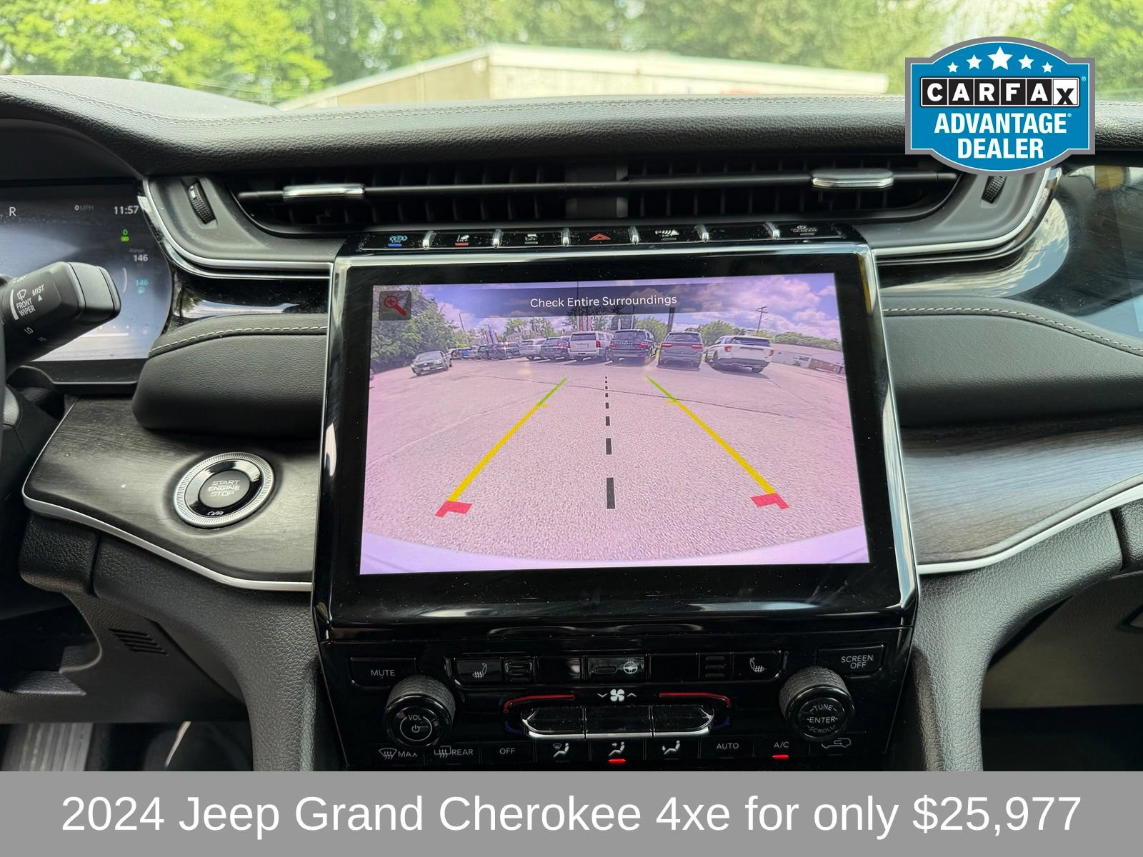 Used 2024 Jeep Grand Cherokee Limited 4xe AWD/4WD image 12