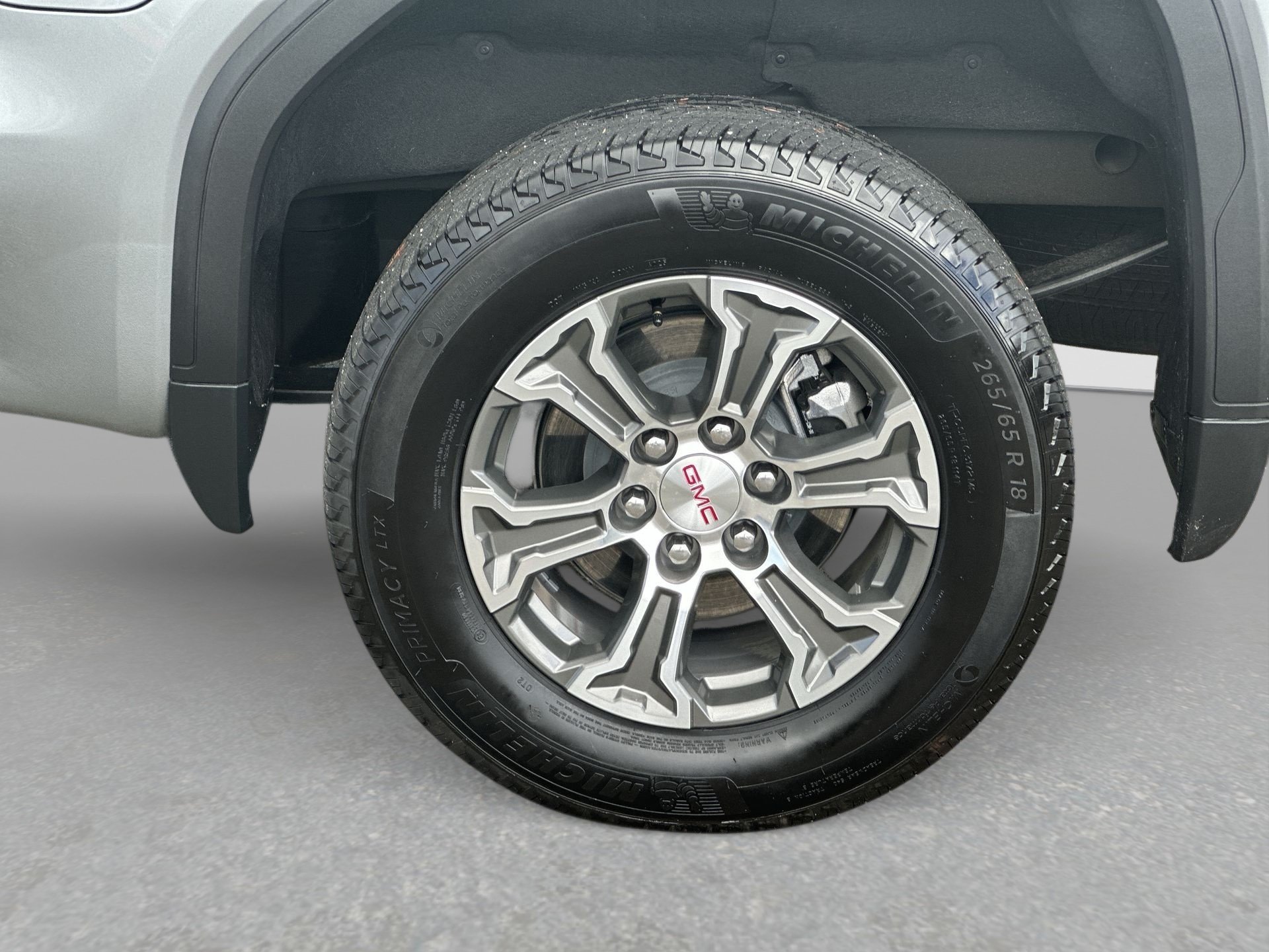 Certified 2026 GMC Sierra 1500 SLT AWD/4WD image 32