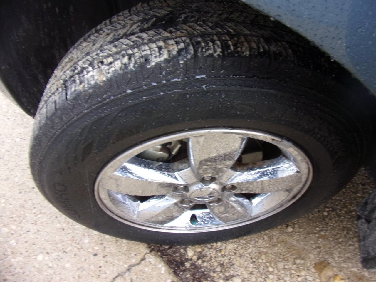 Used 2012 Ford Escape XLT FWD image 5