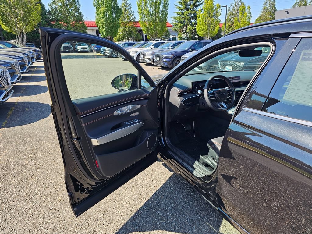 New 2026 Genesis GV70 2.5T Sport Prestige AWD/4WD image 20