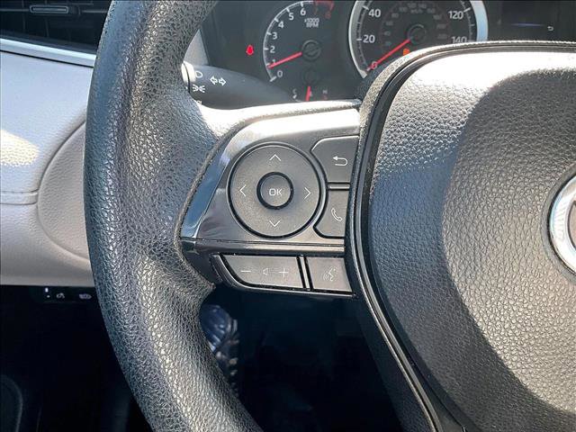 Used 2022 Toyota Corolla Cross L image 16