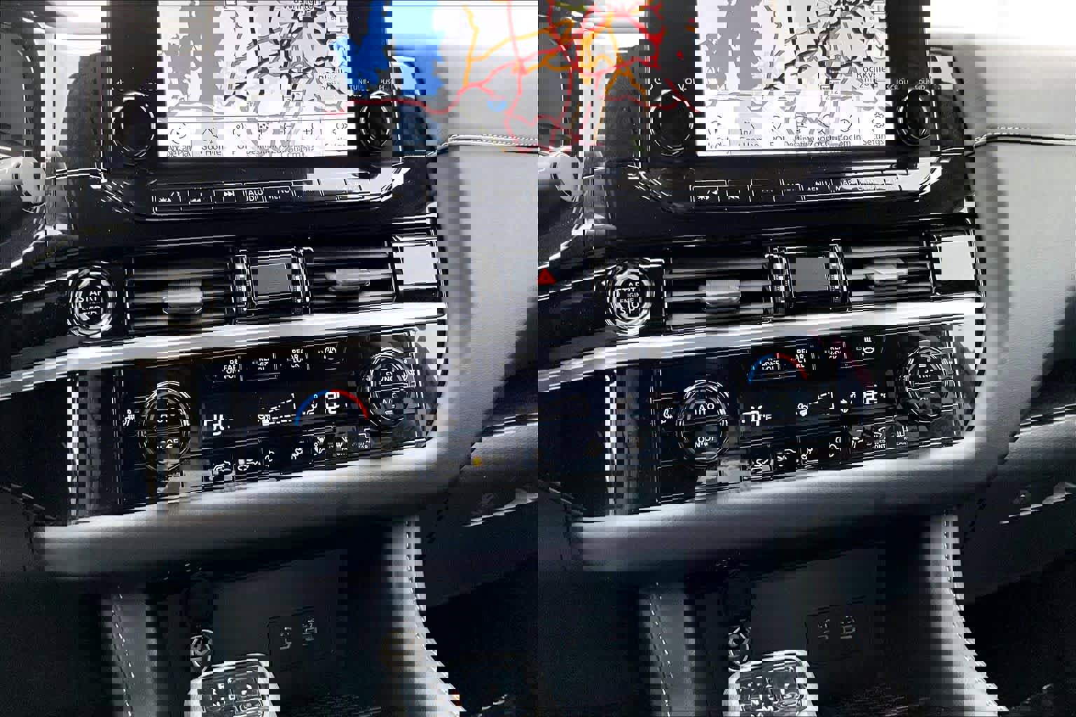 Used 2022 Nissan Pathfinder SL w/ Lighting Package (N92) image 33