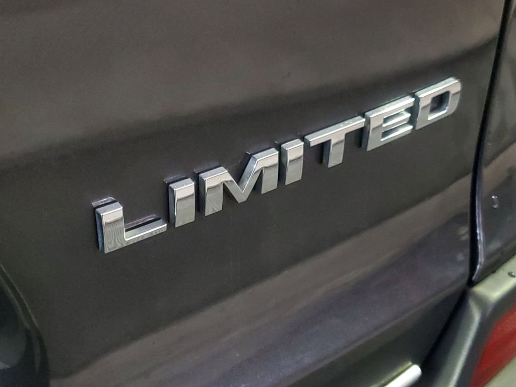 Used 2020 Jeep Cherokee Limited image 7