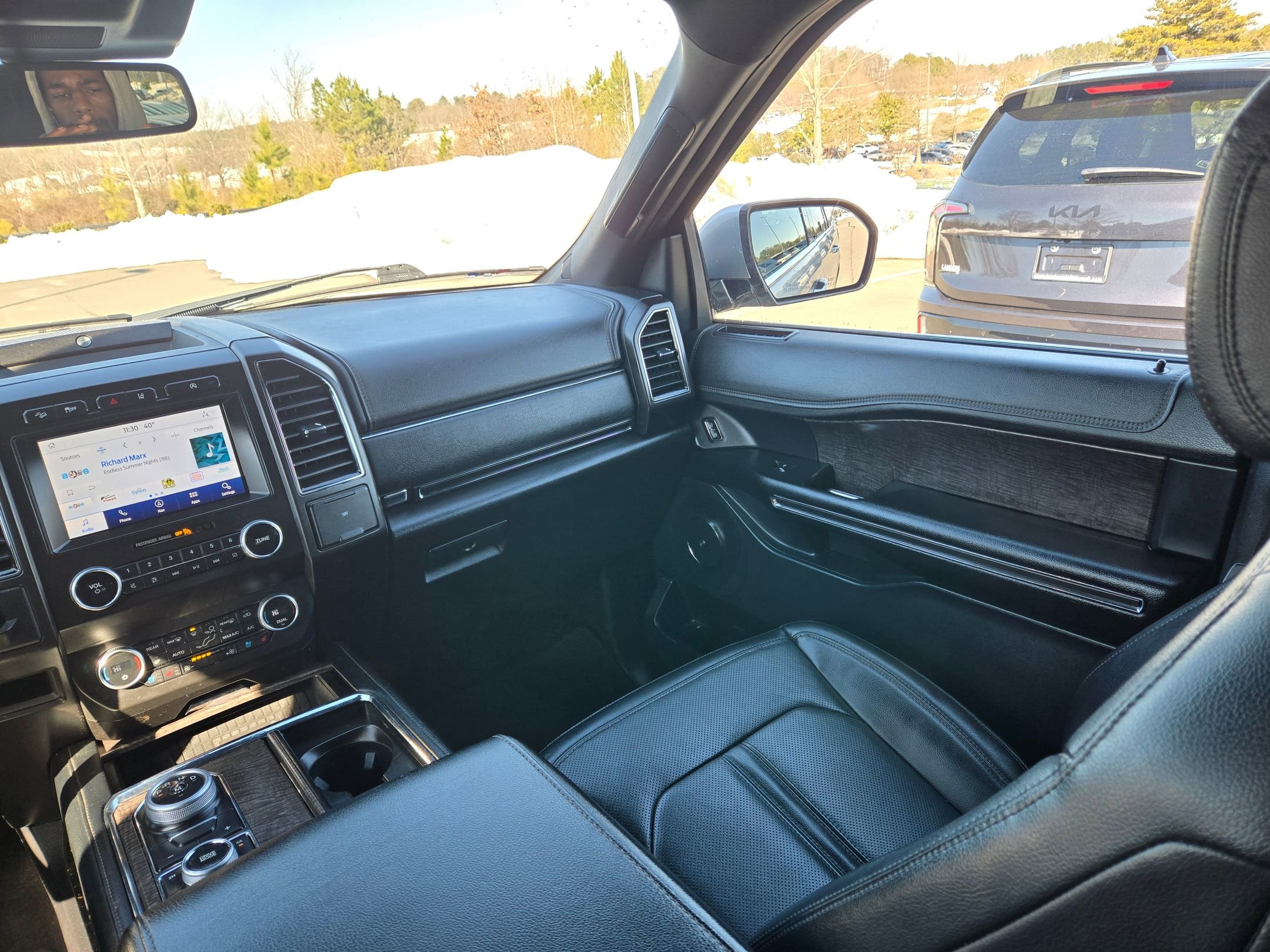 Used 2021 Ford Expedition Limited image 11