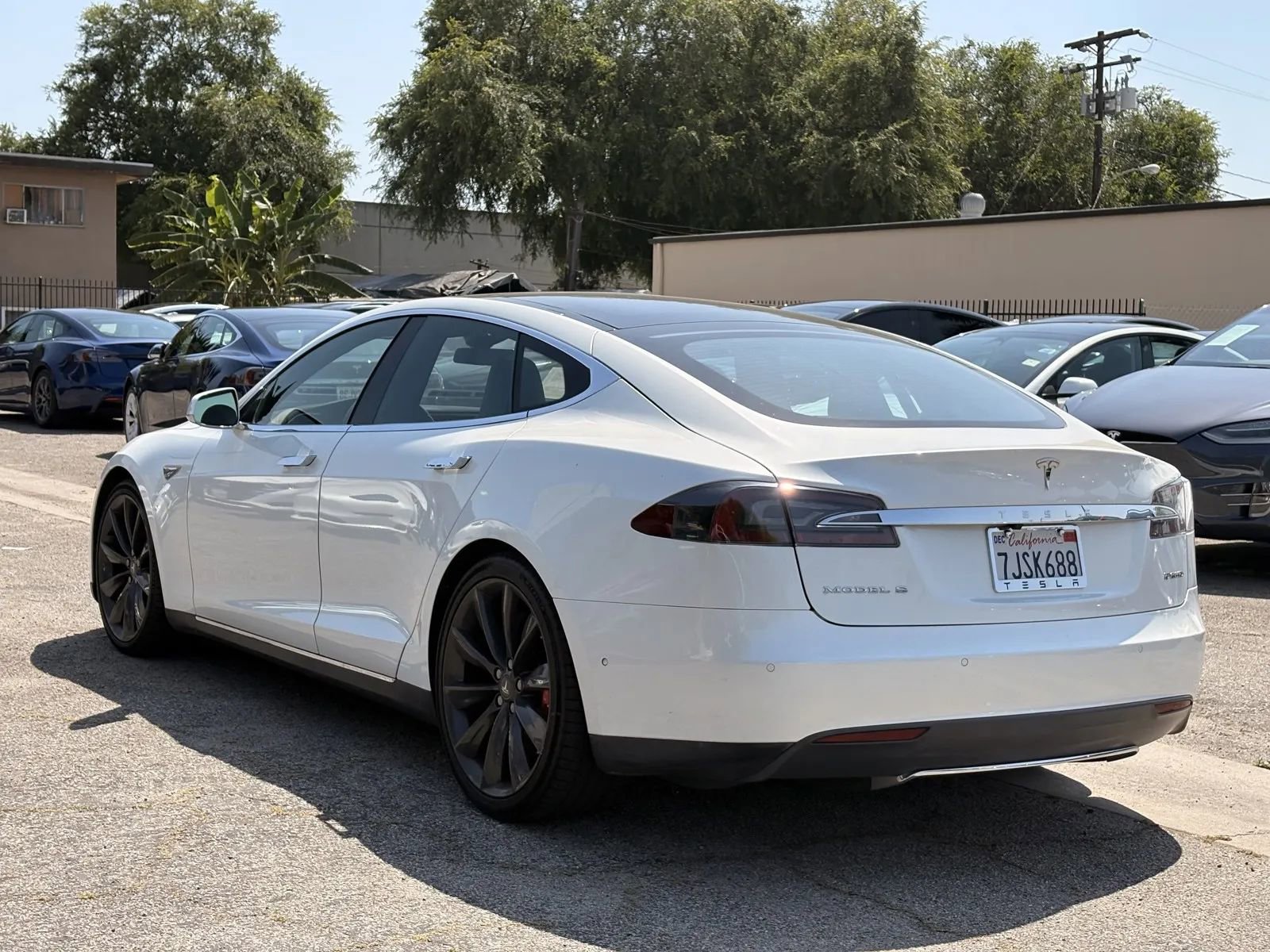 Used 2014 Tesla Model S P85D AWD/4WD image 2