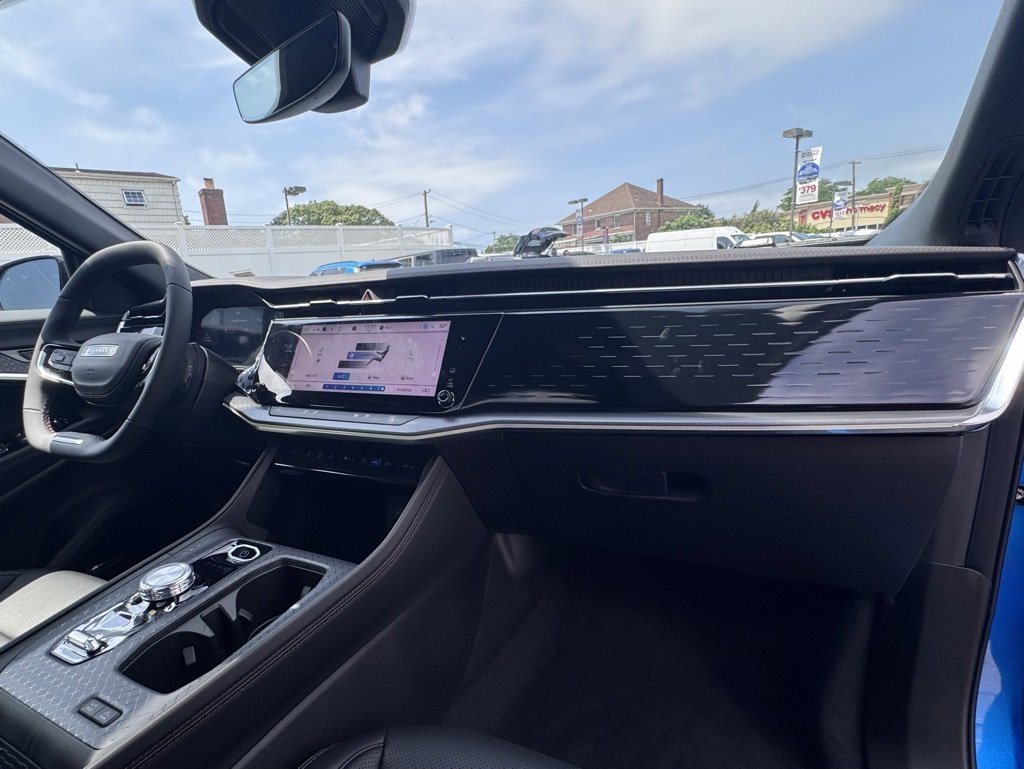 New 2025 Jeep Wagoneer S Limited image 18