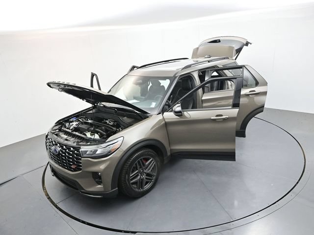 Used 2026 Ford Explorer ST w/ Sun And Sound Package AWD/4WD image 60