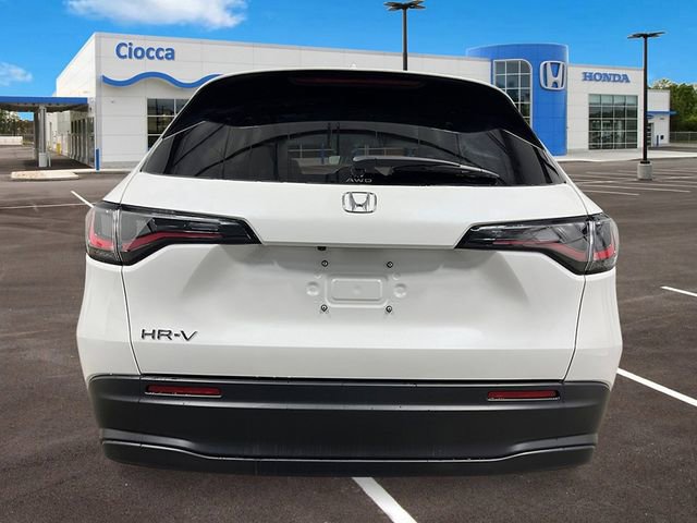 New 2027 Honda HR-V LX image 4