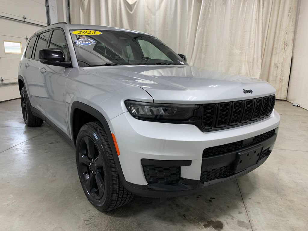 Used 2023 Jeep Grand Cherokee L Laredo AWD/4WD video 2