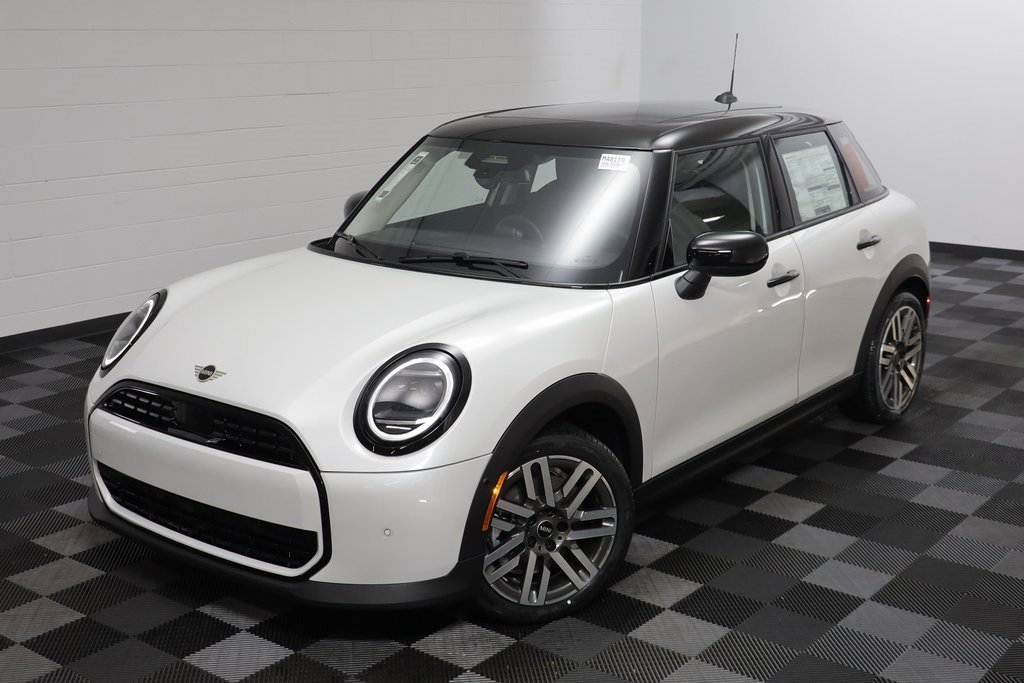 New 2026 MINI Cooper 4-Door Hardtop image 2