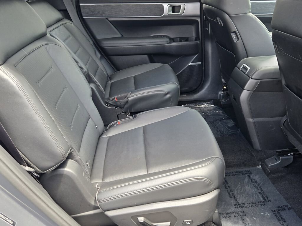 Certified 2026 Hyundai Santa Fe Limited image 15