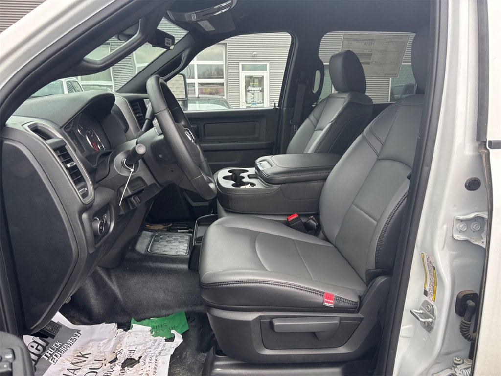 New 2026 RAM 3500 Tradesman w/ Chrome Appearance Group image 16