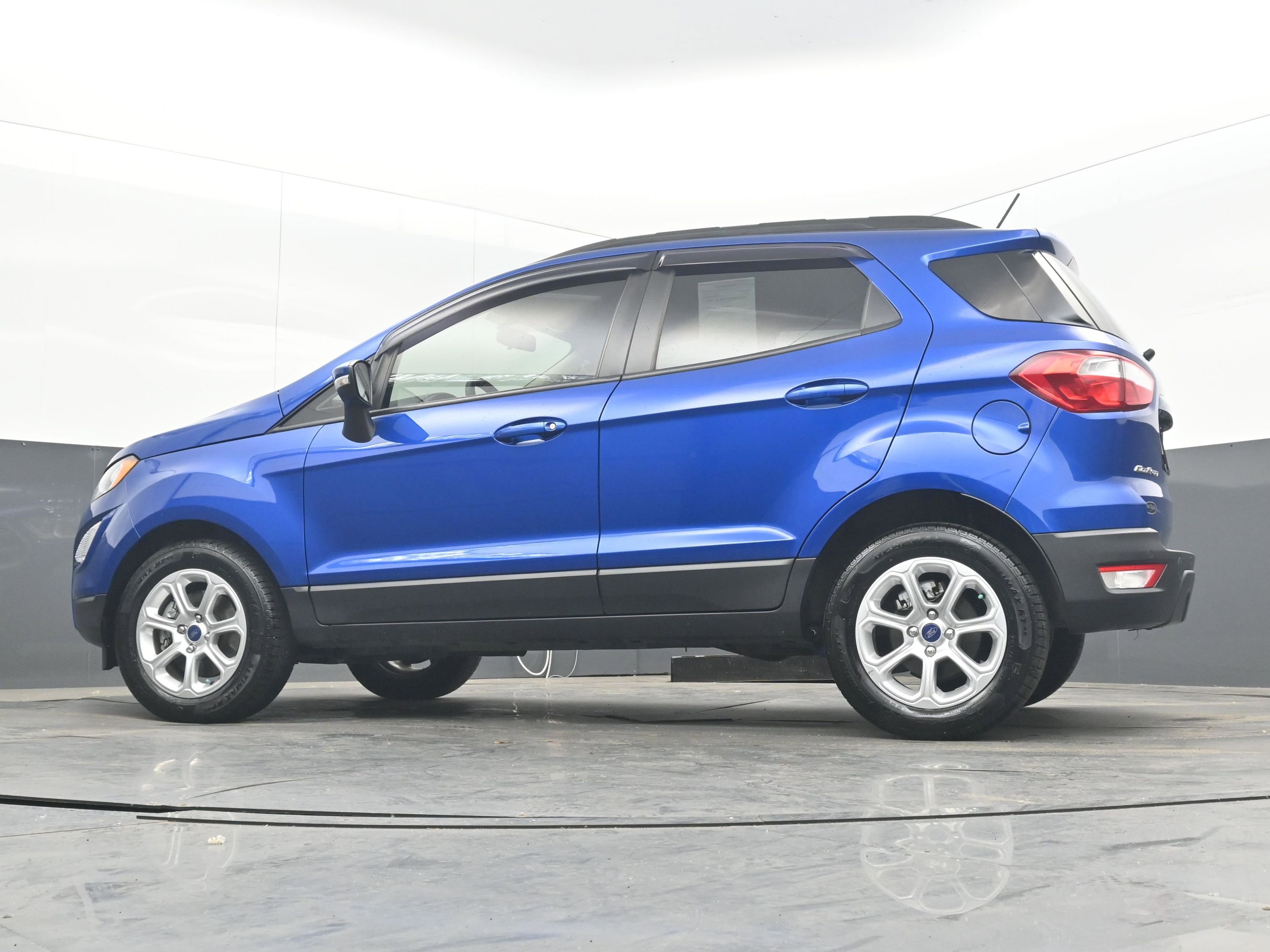 Used 2021 Ford EcoSport SE w/ SE Convenience Package FWD image 26