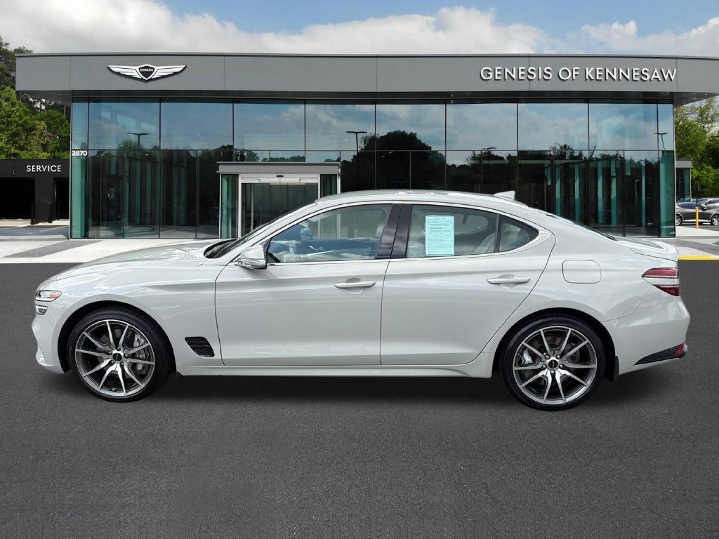 Used 2026 Genesis G70 2.5T RWD image 4