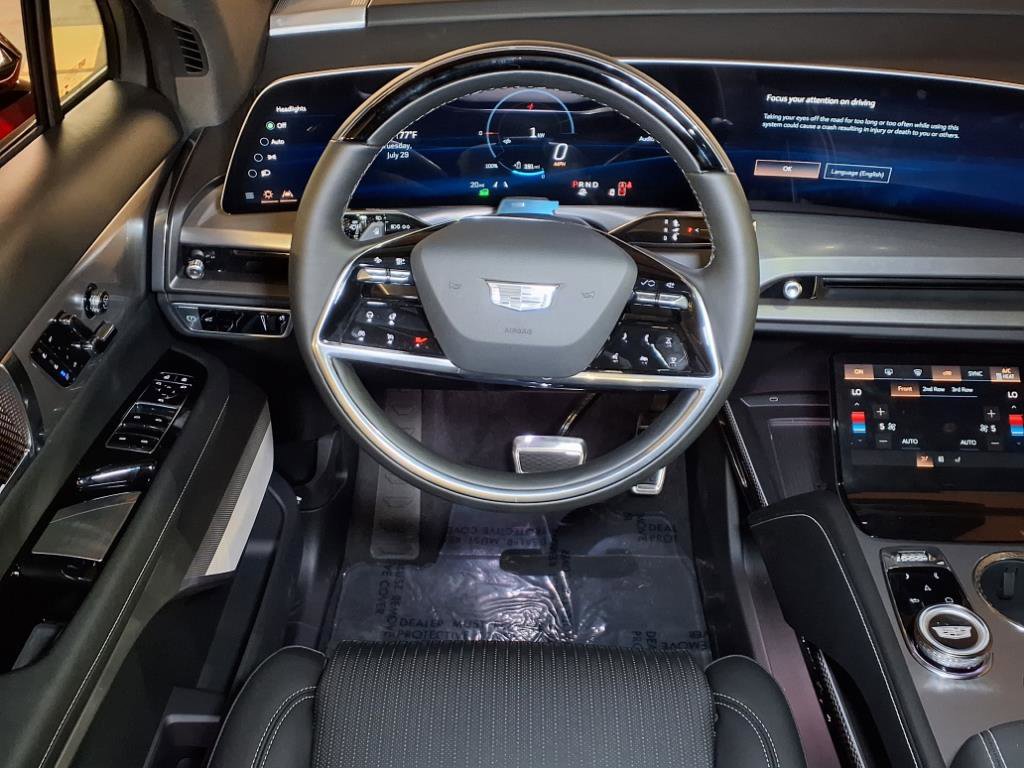 New 2026 Cadillac Vistiq Luxury image 9