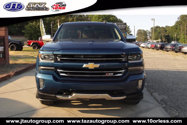 Used 2017 Chevrolet Silverado 1500 LTZ Z71 AWD/4WD image 2