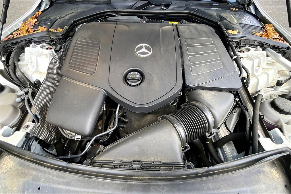 Certified 2023 Mercedes-Benz C 300 4MATIC Sedan image 9