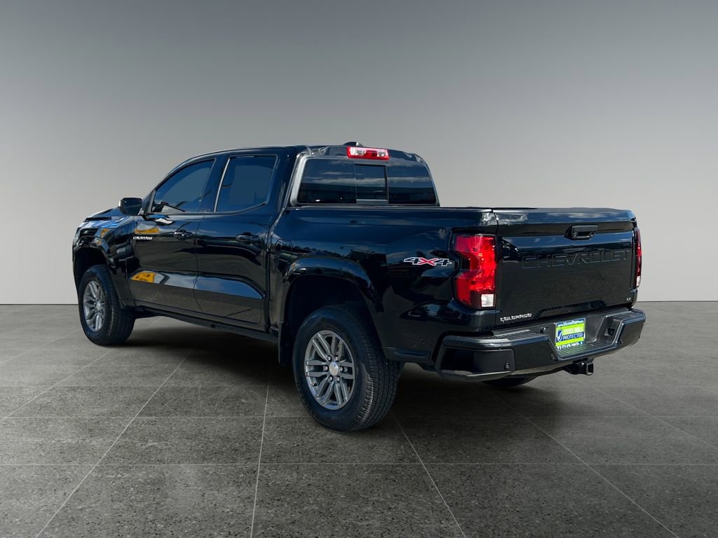 Used 2023 Chevrolet Colorado LT w/ LT Convenience Package AWD/4WD image 5
