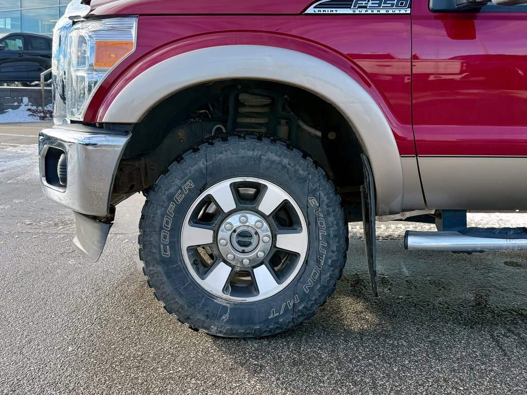 Used 2013 Ford F350 Lariat w/ Lariat Interior Pkg image 22