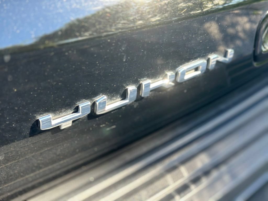 Used 2023 GMC Yukon XL Denali Ultimate AWD/4WD image 16