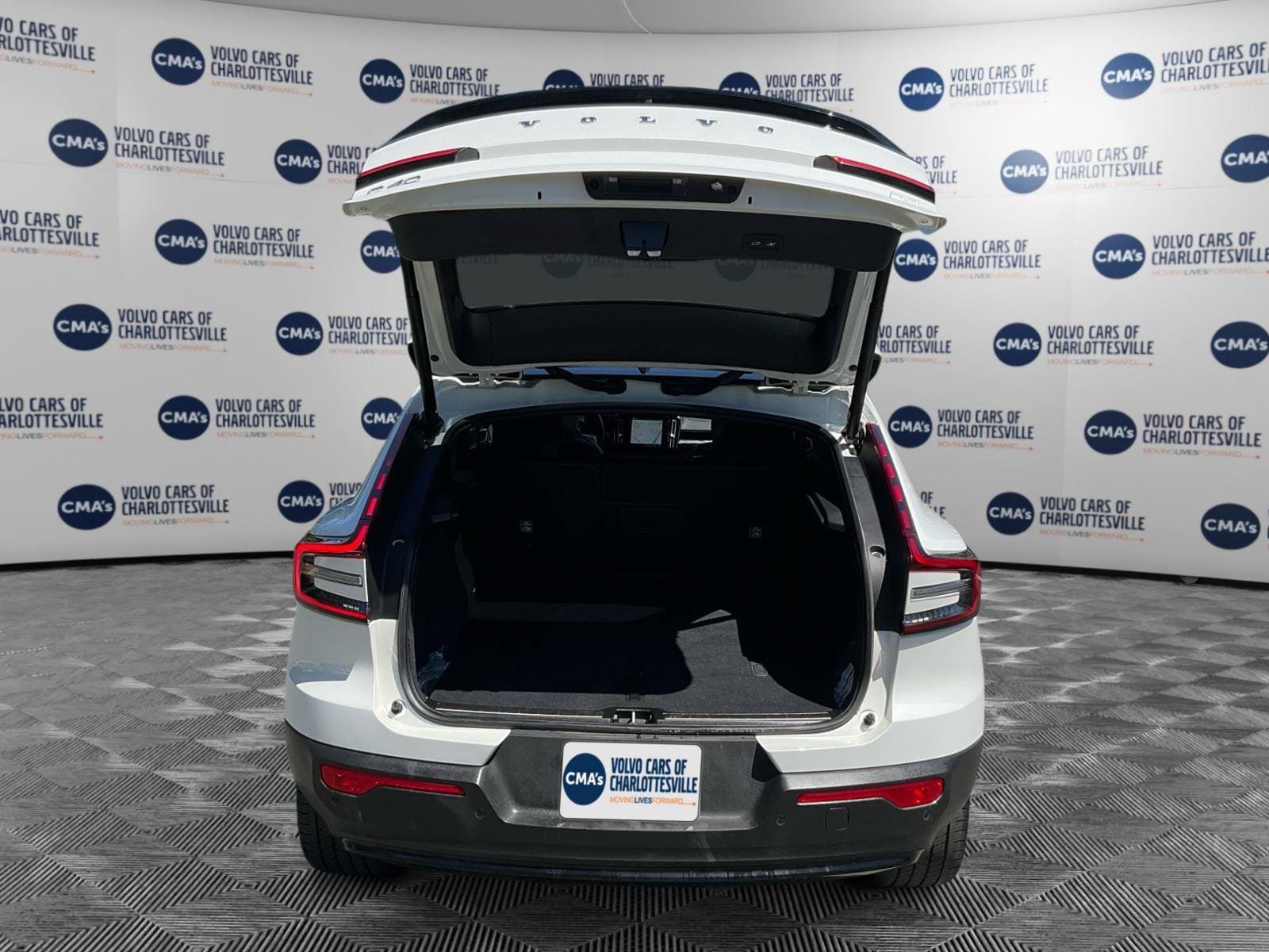 Certified 2023 Volvo C40 P8 Recharge Plus AWD/4WD image 11