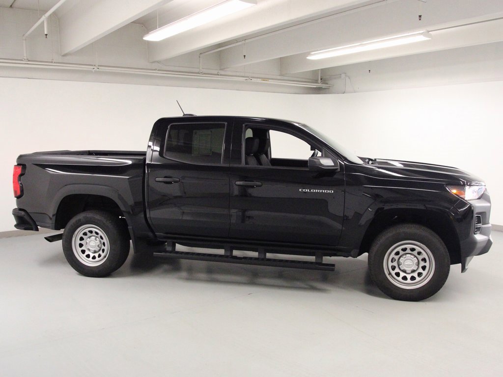 Used 2023 Chevrolet Colorado W/T image 5