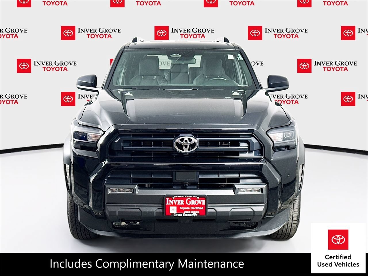 Certified 2025 Toyota 4Runner SR5 AWD/4WD image 2