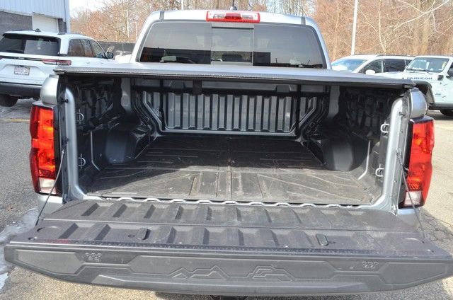Used 2024 Chevrolet Colorado LT w/ LT Convenience Package II AWD/4WD image 37