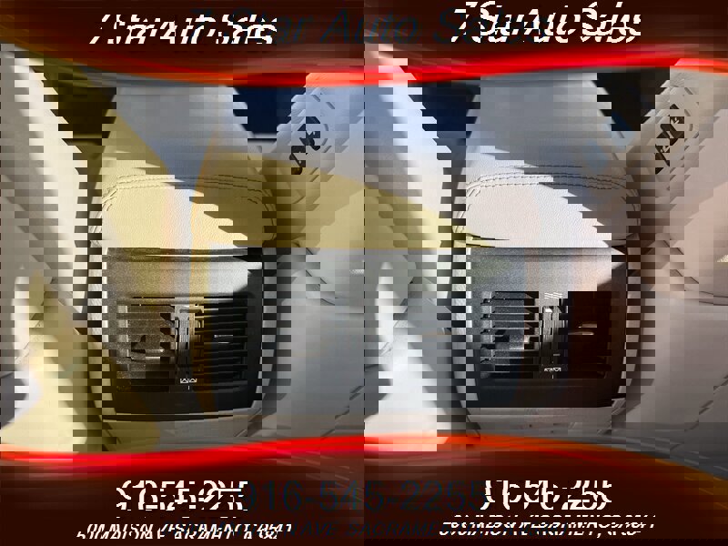 Used 2016 Lexus LS 460 w/ Comfort Package image 19