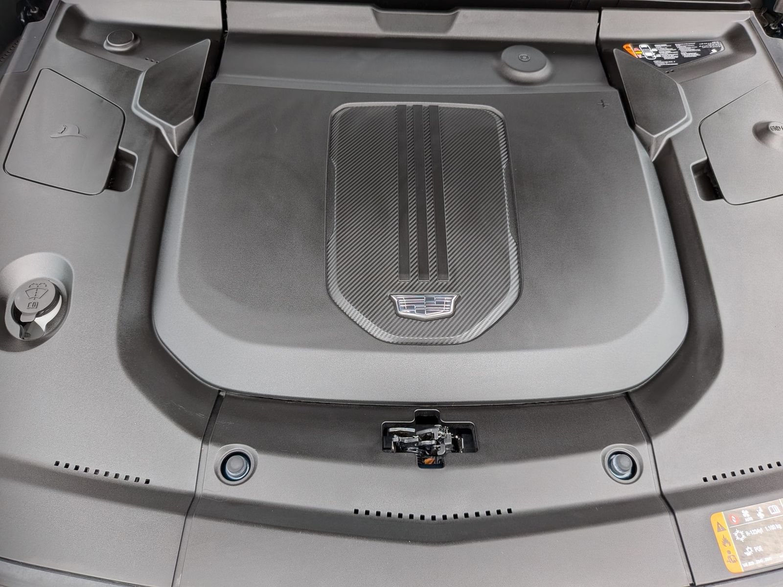Used 2024 Cadillac Lyriq Luxury RWD image 41