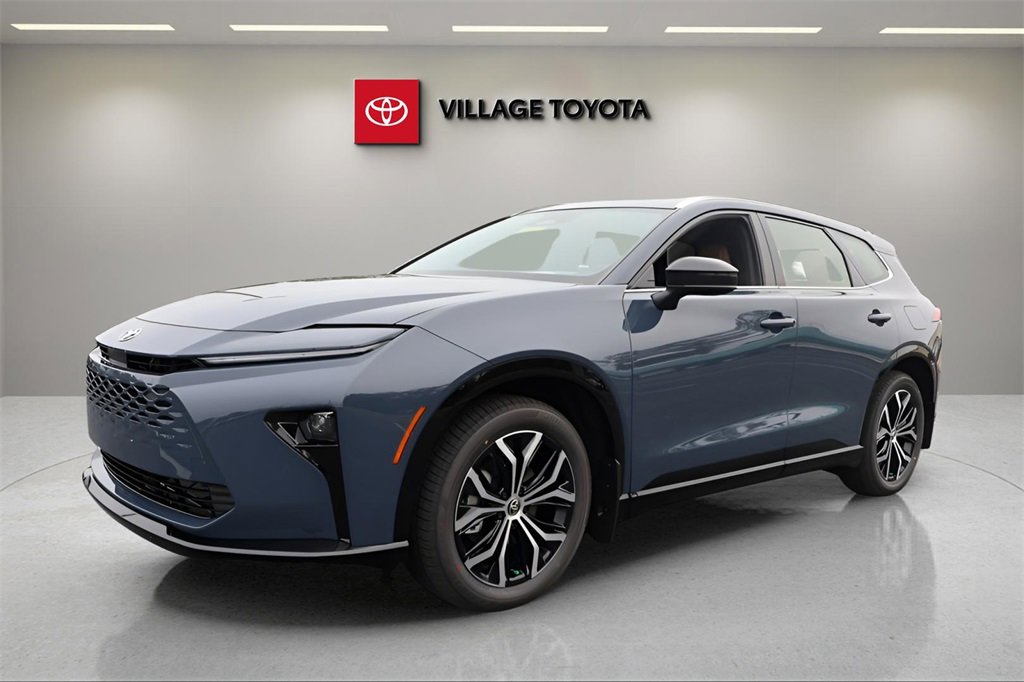 New 2025 Toyota Crown Signia