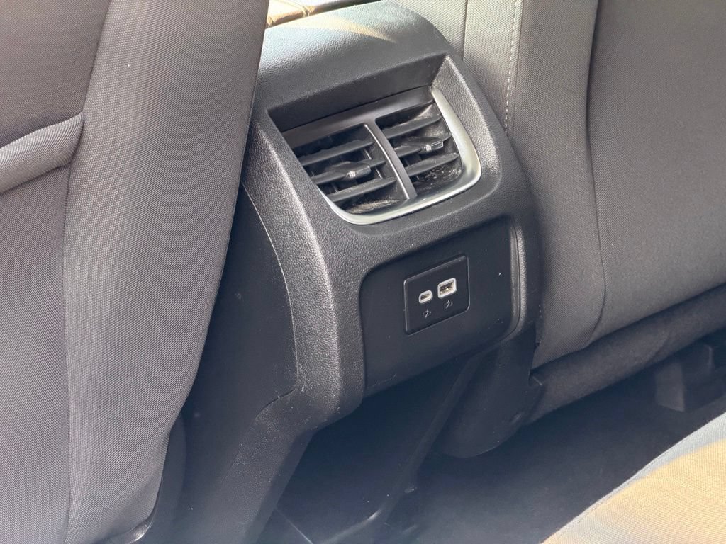 Used 2021 Chevrolet Blazer LT FWD image 27