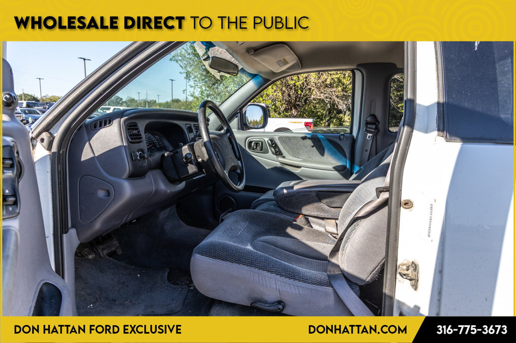 Used 1998 Dodge Dakota 2WD Club Cab image 4