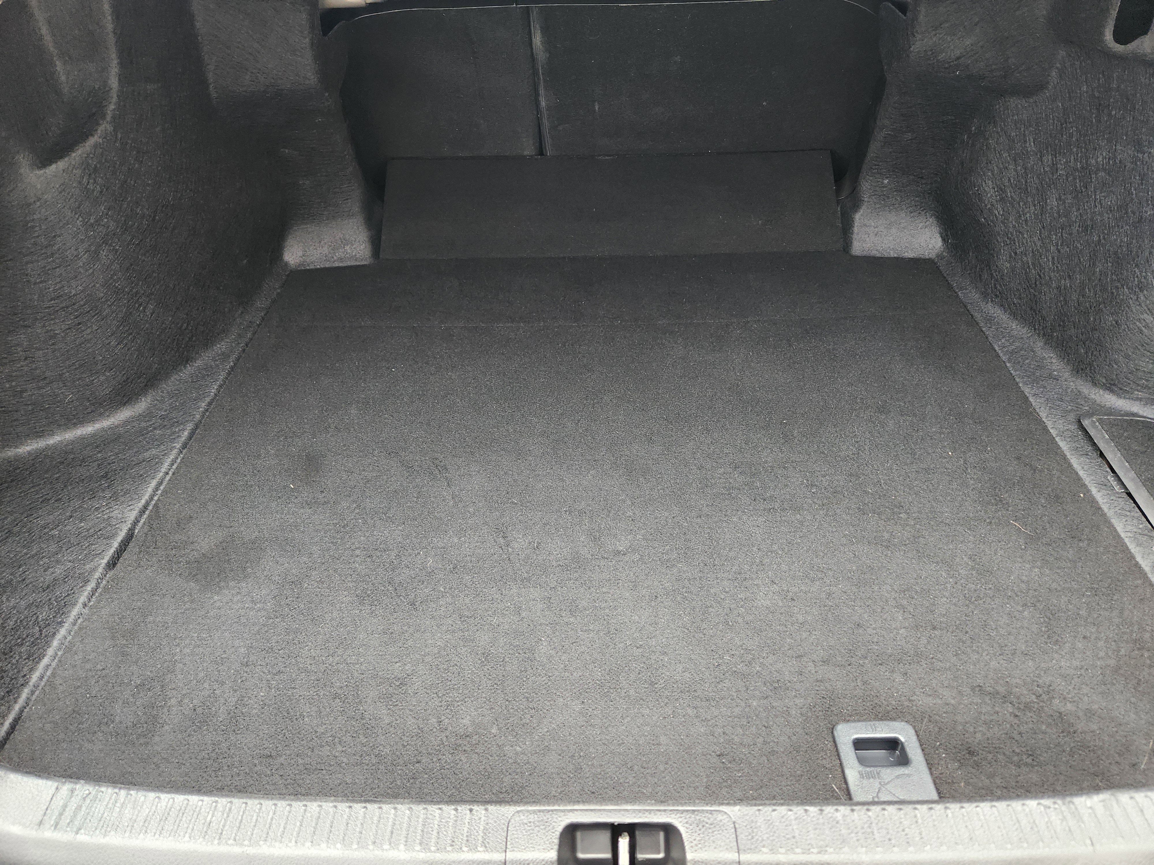 Used 2025 Toyota Camry LE image 35